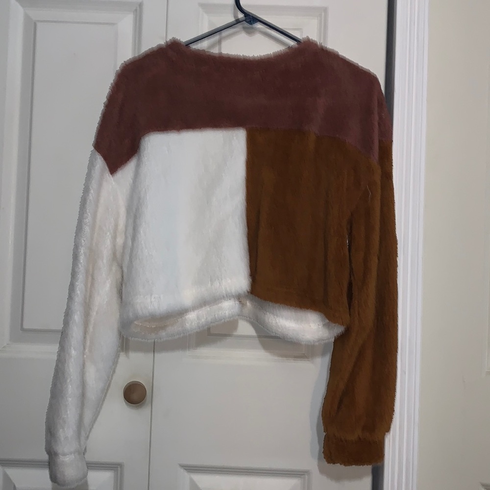 5 for $20! Long sleeve crop top